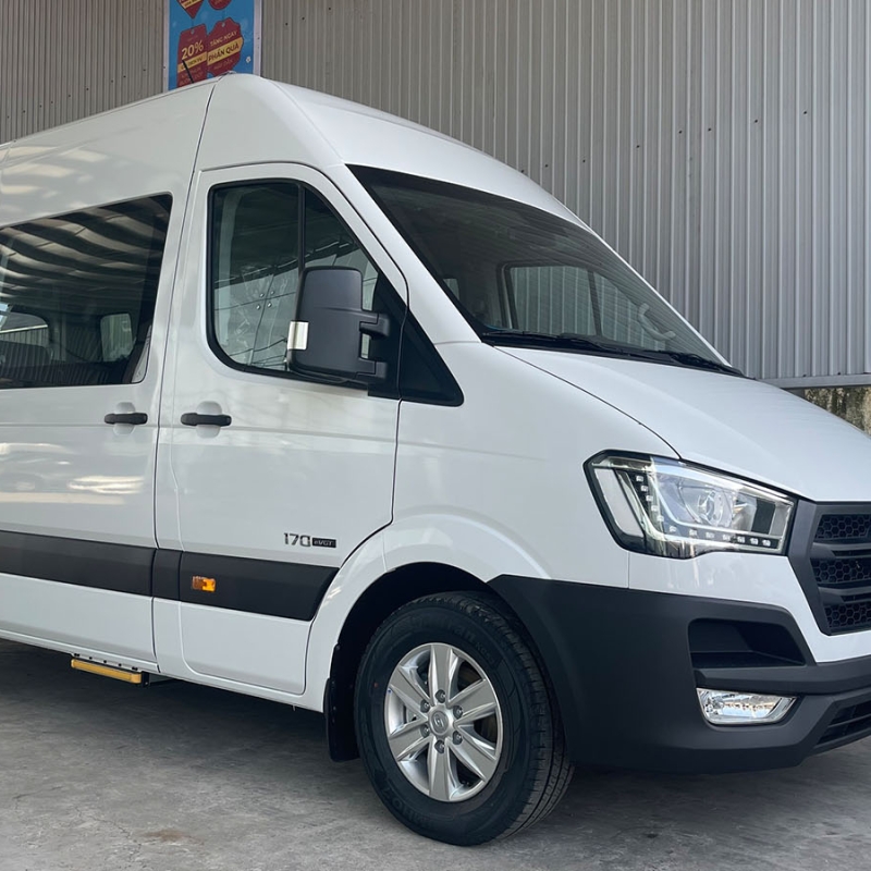 Hyundai Solati 2024 16 chỗ